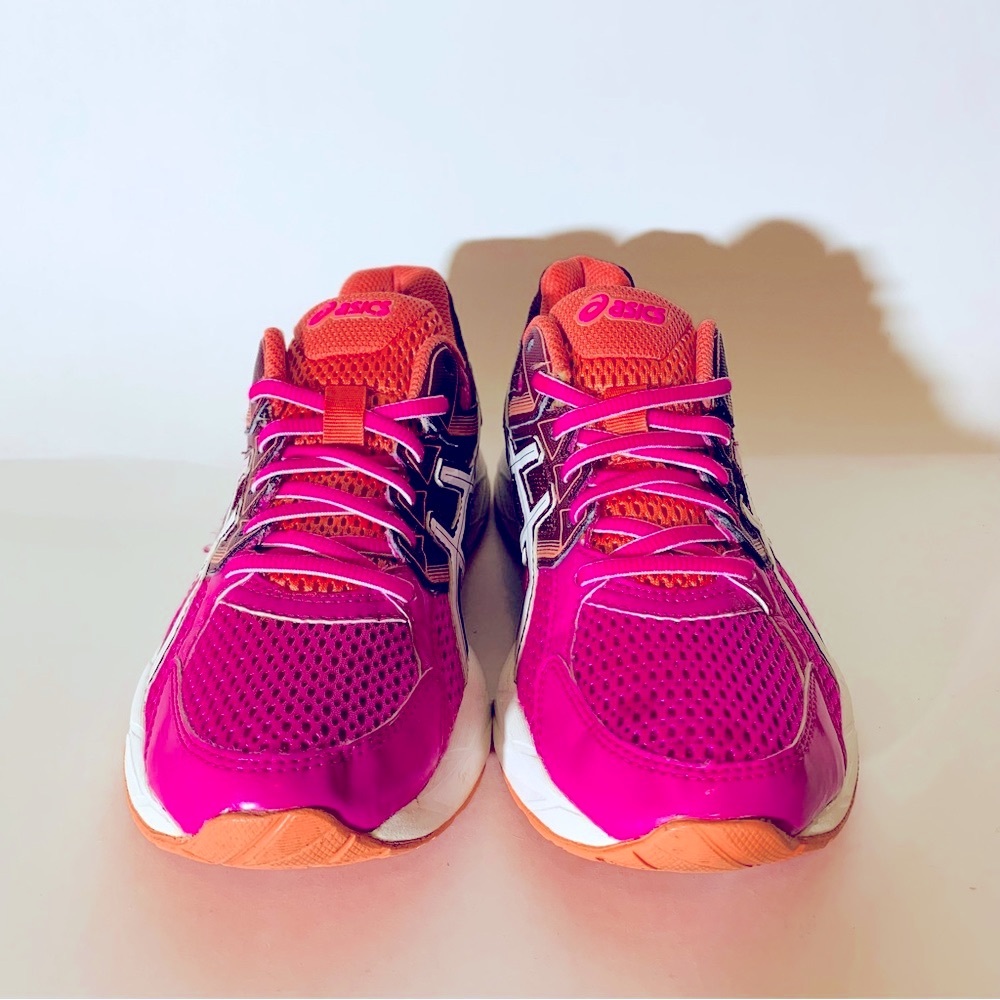 ASICS - Picture 3 of 9